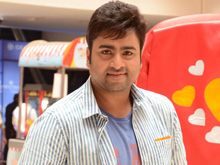 Nara Rohit Raja Cheyyi Veste Interview photos